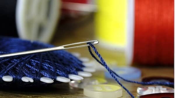Guide to Threading an Embroidery Needle